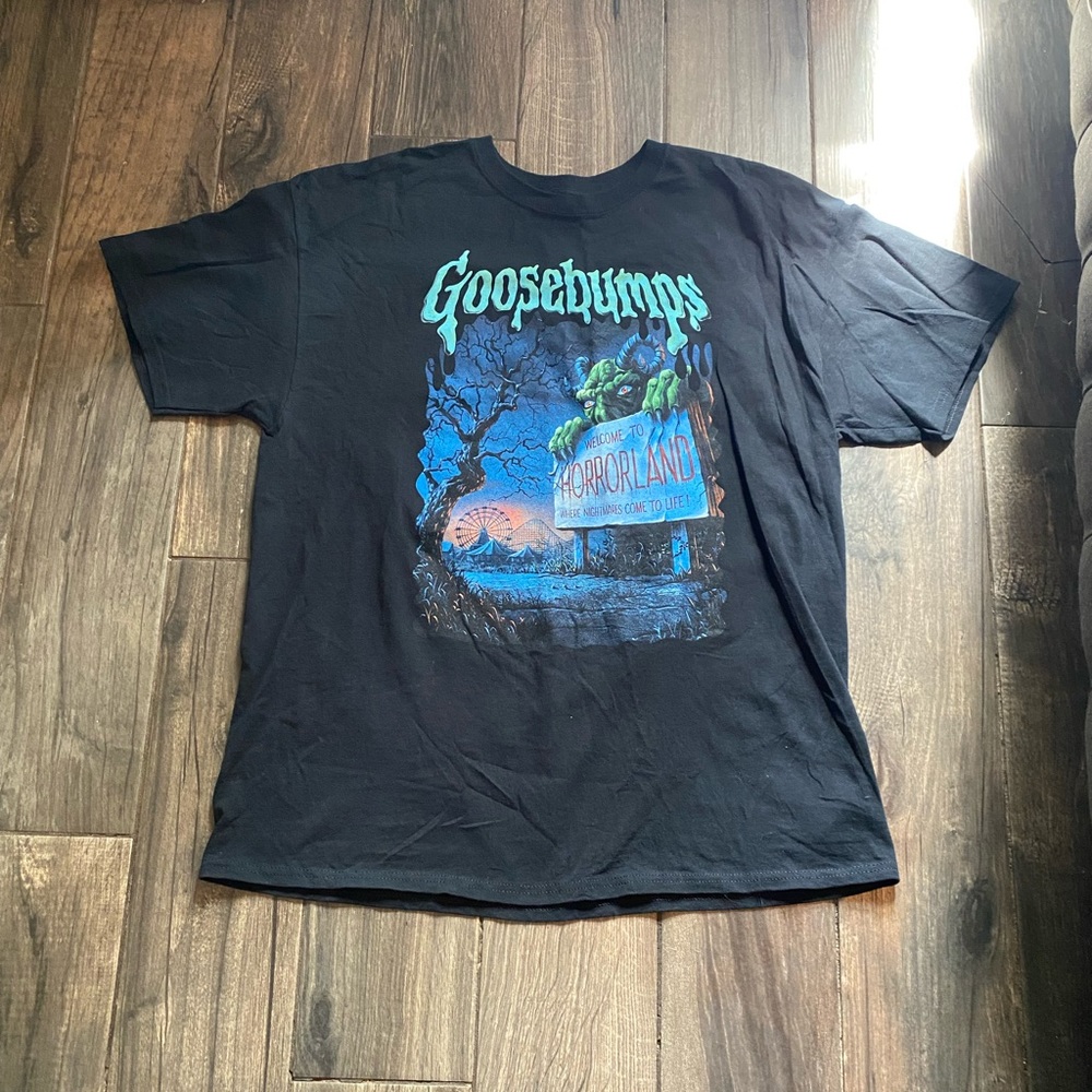 goosebumps horrorland graphics tee shirt